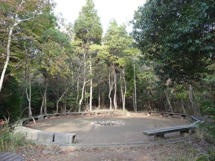 箕面市立青少年教学の森野外活動センター