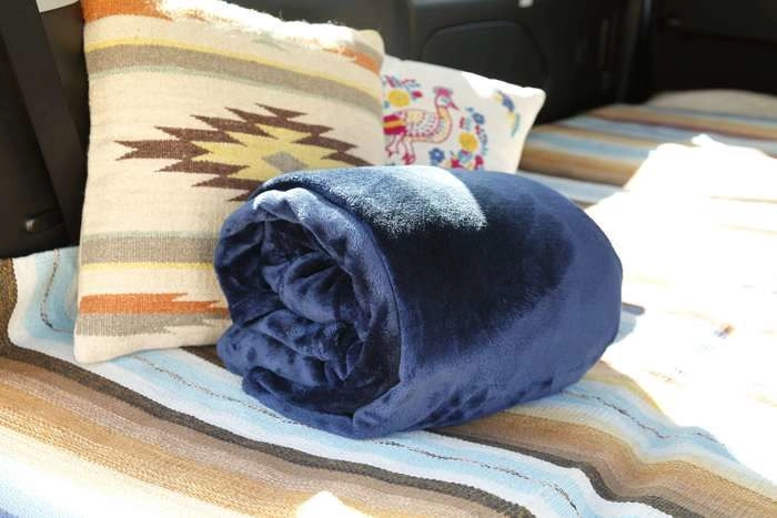 車中泊初心者にオススメのシュラフは封筒型 その理由とは キャンプ アウトドア情報メディアhinata