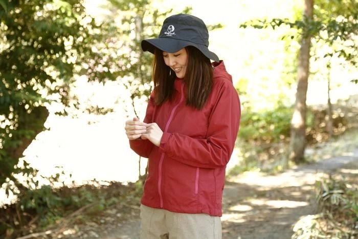 登山ウェアを選ぶ 春から始める初心者がそろえるべきウェアコーデとは キャンプ アウトドア情報メディアhinata