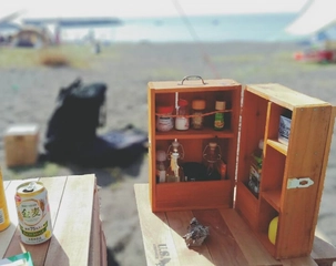 コンパクトにキャンプの調味料を収納!おしゃれで便利なスパイスボックス