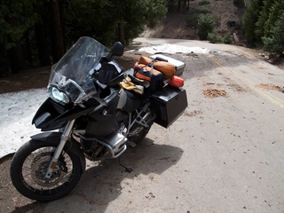 バイクでキャンプ!ツーリングに必要な道具とは?持ち運びしやすいアイテムを紹介