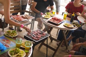 BBQでもおしゃれを!女性に知っておいてほしいおすすめの服装・コーデ特集♪