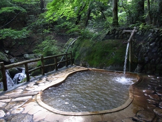 大人気!天然温泉とアウトドアを満喫するなら「塩原グリーンビレッジ」
