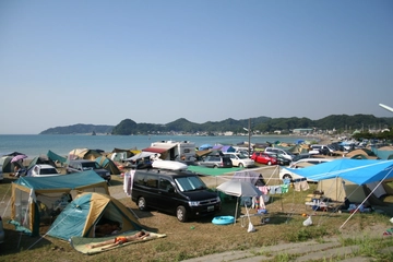 子ども連れにおすすめ!多田良北浜海岸キャンプ場の魅力5つを徹底解説!