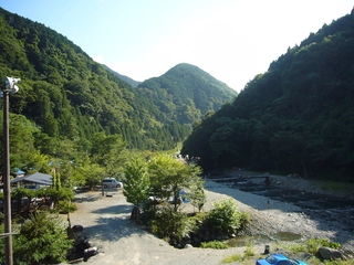 神之川キャンプ場の魅力!川遊びとキャンプをファミリーで一緒に楽しもう!