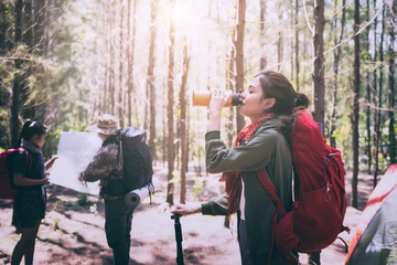 【山ガール必見】おしゃれで人気なアウトドアブランド3選　ウェア編