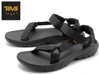 靴下×サンダルでおしゃれに！機能性も抜群のTevaメンズ・サンダルの魅力をご紹介