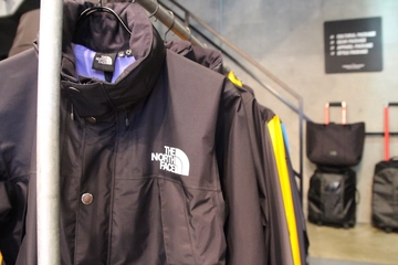 冬のアウターに！ザ・ノースフェイスのマウンテンダウンジャケット