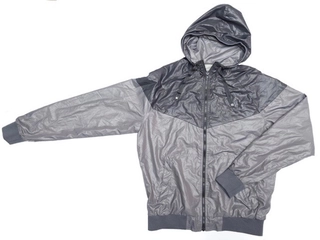 機能性抜群！人気のメンズウインドブレーカーおすすめ13選