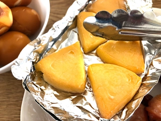 スモークチーズを温燻で作ろう!おいしいレシピも紹介