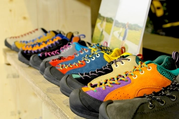 【KEEN展示会】今年も見逃せない、アウトドアを彩る新色＆新デザインシューズ！