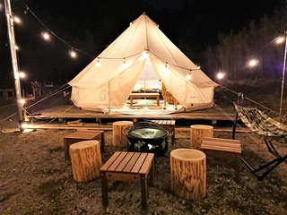 海好きにはたまらない!夏を満喫できる集合グランピング施設「ツリークラブ 鵜山リゾート」