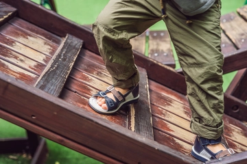 夏に履くだけじゃもったいない！メンズスポーツサンダルおすすめ6選