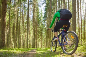 サイクリングをもっと快適に!ドイターのおすすめ自転車用リュック7選!