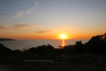 日本海に沈む夕日が絶景だった！地元おすすめの人気キャンプ場を徹底取材【アウトドア王国・新潟を探るvol.4】