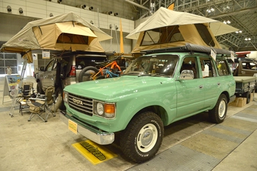 車上泊がジワリ人気な理由。車中泊でもキャンプでもない第三形態!