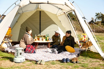キャンプの達人＆アウトドア女子イチオシ！冬キャンお座敷スタイルのすすめ