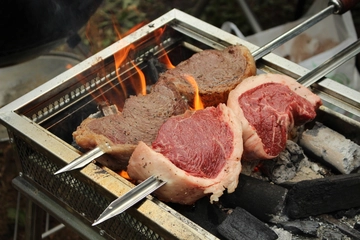 hinataの肉焼き名人に聞く！本気でウマいシュラスコHOW TO