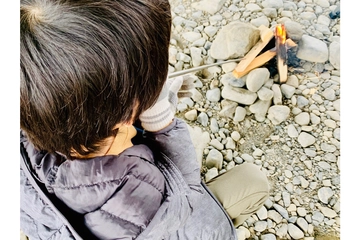 噂のブッシュクラフト入門キットで「火起こし」に挑戦。子供でも初心者でも玄人気分!?