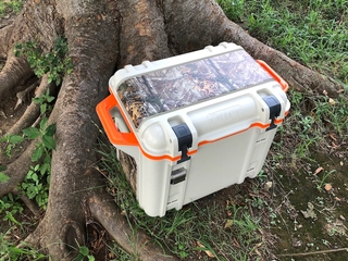 オッターボックスのハードクーラー「Venture」に最新モデル。外に持ち出したい斬新カラーが登場！