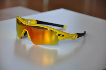 OAKLEY(オークリー)の人気アイテム20選!