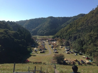 ハイマート佐仲オートキャンプ場を解説!春にはお花見キャンプも!