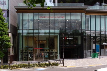 帰ってきたOSHMAN’S原宿店。オープン記念のスペシャルアイテムに今夏注目!