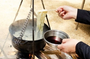 Makuakeで香川からの新スタイル提案!手打ちうどんセット「キャンプ de うどん」が革命的