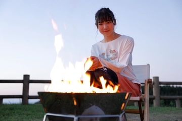 焚き火の楽しさ倍増！家族・友人にキャンプの楽しさを知ってもらえる薪割りの世界【みゆキャンプ】