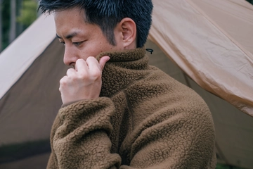スノーピークの新作ジャケットで秋キャンプ。キャンプに着て行きたくなる、その着心地とは?
