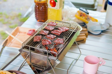 卓上バーベキューコンロをみんなで囲んで楽しく食事をしよう!