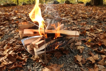 暖かさに特化したリフレクター付きの焚き火台！「tawamure 1号」がMakuakeで人気上昇中