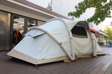 キャンプ初心者はデカトロンの店舗をチェック！コスパに優れたアイテムでキャンプデビュー【取材】