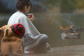 初心者でも焚き火を楽しめる!焚き火の注意点と必要な道具を紹介