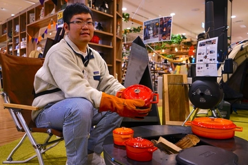 冬キャンプはおしゃれにダッチオーブン料理！映えるキッチンギア3選