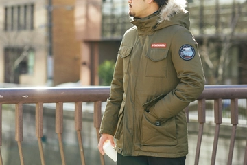 大人の男が真冬の「本気ダウン」に ポールワーズを支持する理由とは?
