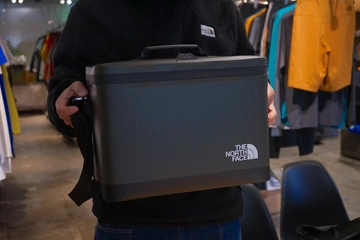性能はハード、手軽さはソフトでいいとこ取りなクーラーボックス【ザ・ノース・フェイスのヤバいギア】