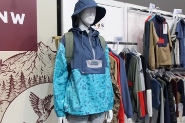 アノラックパーカーのおすすめ17選！人気ブランドやおしゃれコーデも紹介