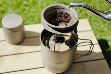 ペーパーレスドリッパー「チ.クッシュ純チタン製カフェセット」が話題沸騰中!こだわりのコーヒーも同時に販売
