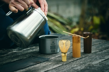大自然の中でお茶会を!スノーピーク×中川政七商店×茶論のコラボ第2段「野点セット」が発売!
