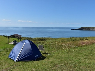 リピーターが続出する「北海道キャンプ」が沼なワケ。北海道オートキャンプ協会の理事に聞いた、キャンプ事情とは?