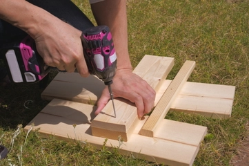 キャンプ用品をDIY!世界に一つだけのギアを自作しよう!