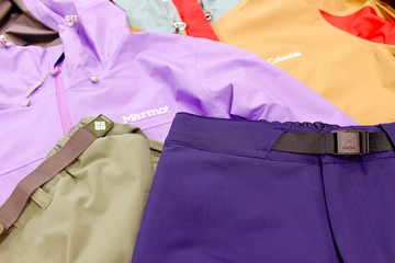 【女性の屋久島トレッキング】初めてでも安心！プロに聞く、ウェア・ギア選びの正解とは！？