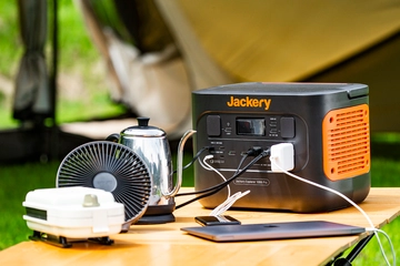 【今年の秋キャンプにも】Jackeryの圧倒的な充電力が叶える、思いつきキャンプの革命とは?