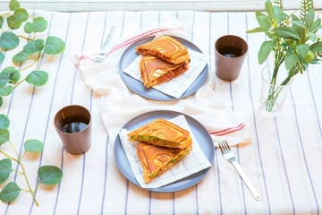 朝寝坊したい休日はホットサンドメーカーに頼る!ズボラさんお助け「お外ブランチ」レシピ