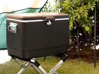 クーラースタンドおすすめ14選！保冷力向上などメリットたくさん