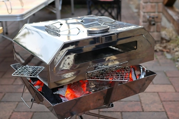 【今日のキャンプ用語辞典】今さら聞けない「ピザオーブン」とは？