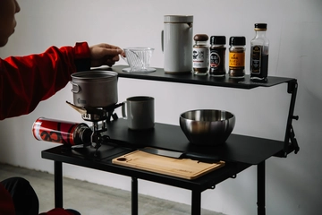 “変形”で1台3役なアウトドアテーブル誕生!「JOURNAL STANDARD」コラボのスタイリッシュ&マルチな必見ギア