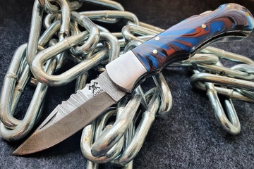 キャンプに「ダマスカス鋼」を！美麗＆強靭なオーディンヴァイキングナイフが登場