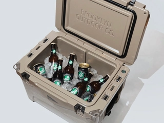 本格派が2万円台で！夏キャンプ必須の「ハードクーラー」に性能＆ルックス良しの新星が新登場